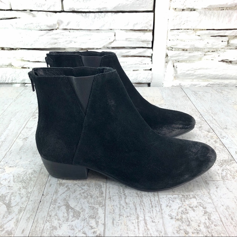 Rebels Rally’s Distressed Oiled Leather Boot